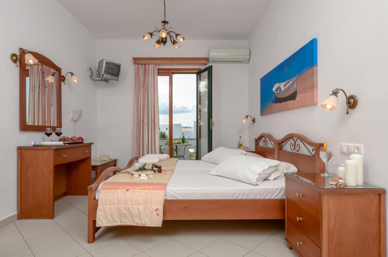 Dolphin Studios Agia Anna (Naxos) Exterior foto